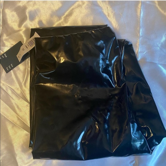 Aritzia pants - Picture 4 of 4